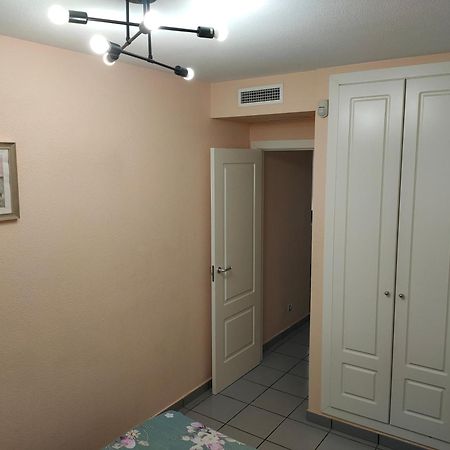 Piso En La Primera Linea Del Mar Con 2 Dormitorios Μπένιντορμ Εξωτερικό φωτογραφία
