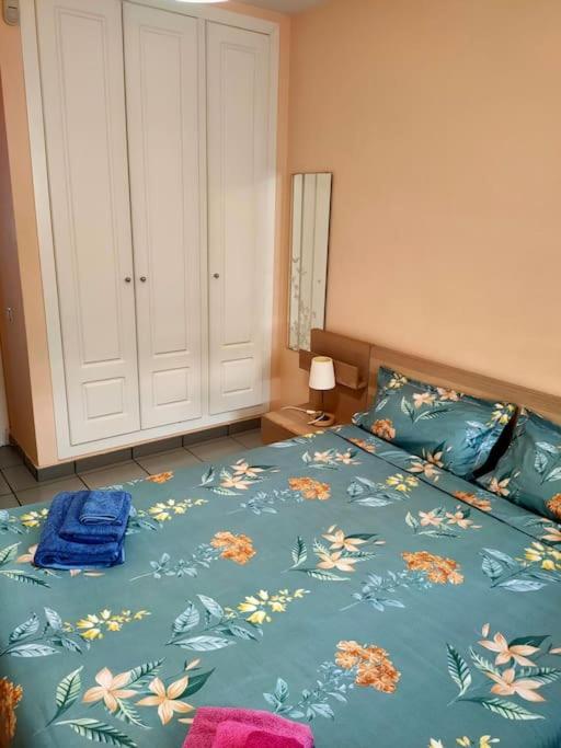 Piso En La Primera Linea Del Mar Con 2 Dormitorios Μπένιντορμ Εξωτερικό φωτογραφία