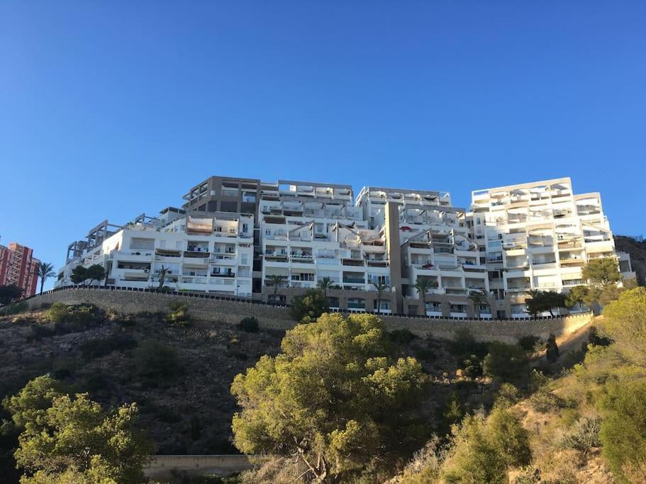 Piso En La Primera Linea Del Mar Con 2 Dormitorios Μπένιντορμ Εξωτερικό φωτογραφία