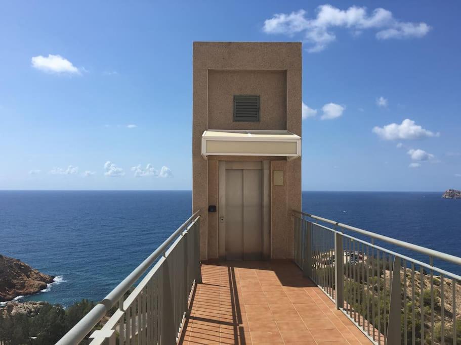 Piso En La Primera Linea Del Mar Con 2 Dormitorios Μπένιντορμ Εξωτερικό φωτογραφία
