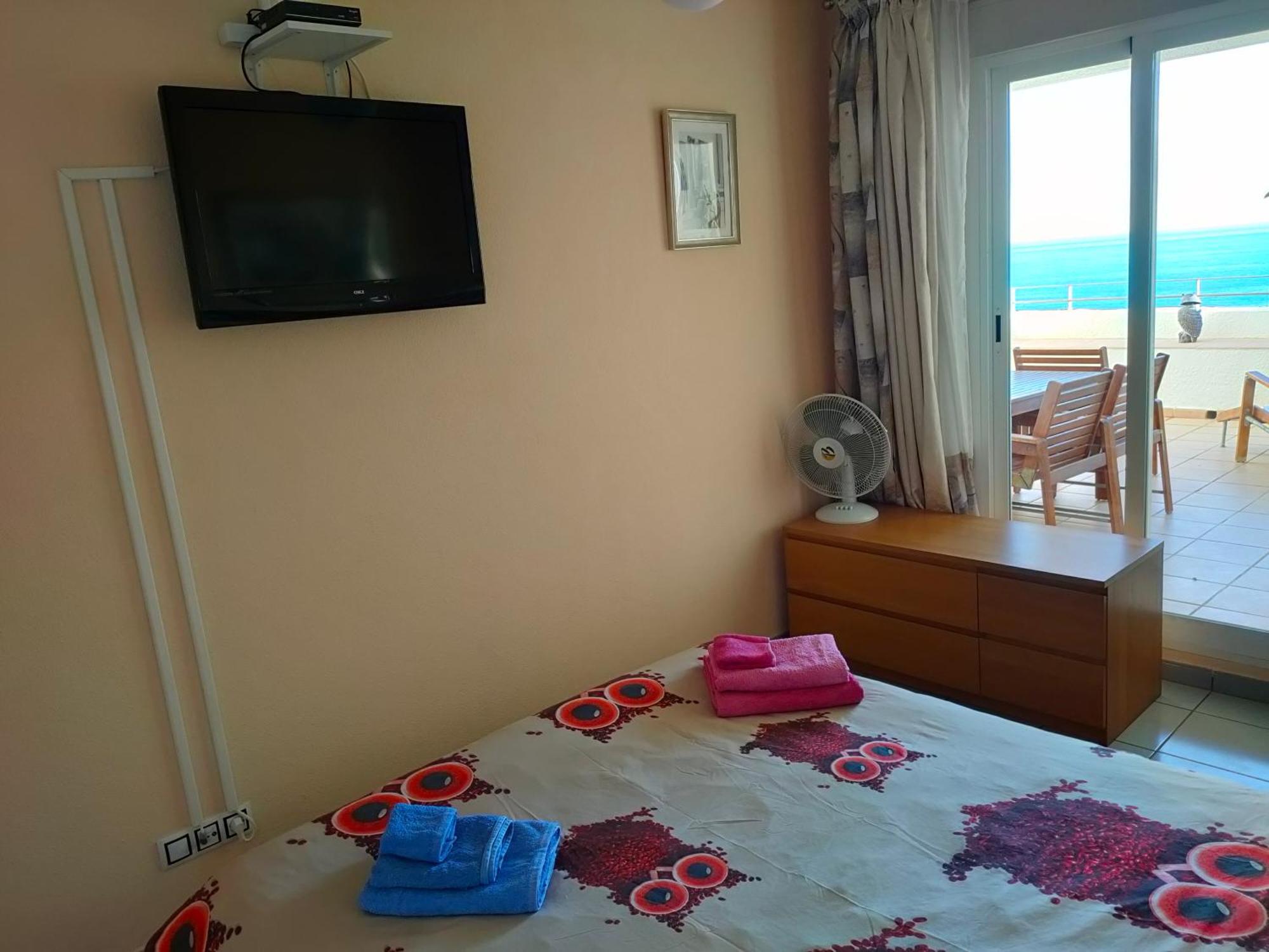 Piso En La Primera Linea Del Mar Con 2 Dormitorios Μπένιντορμ Εξωτερικό φωτογραφία